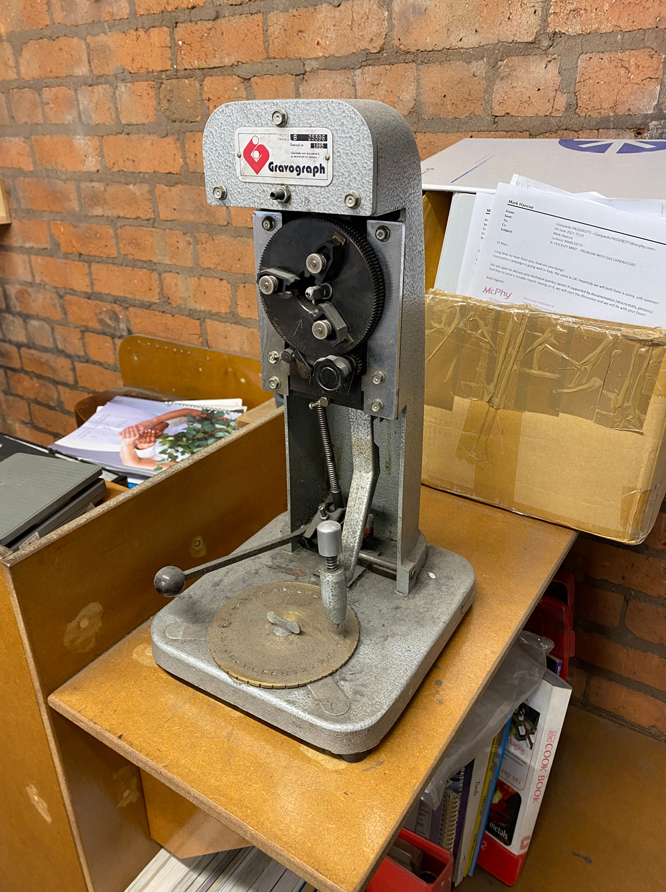 Presidium Inside Ring Mini Engraving Machine